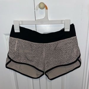 Lululemon Speed Up Low-Rise Lined Short 2.5 in